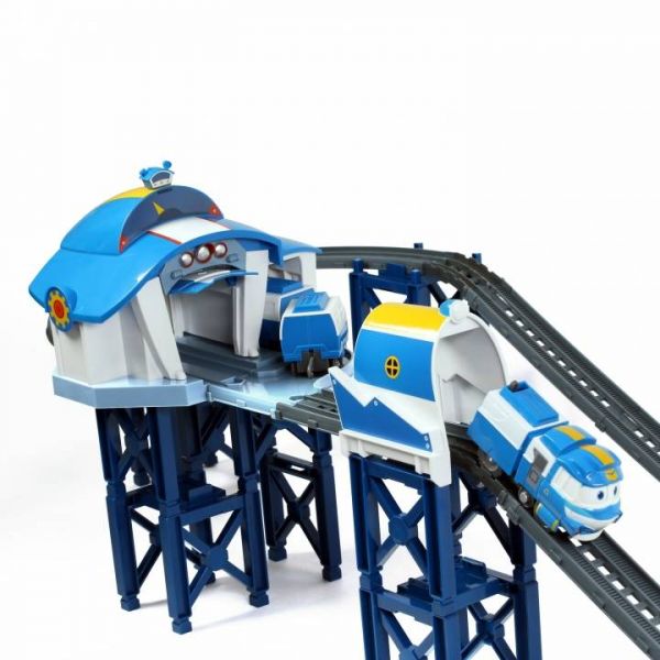 https://s1.kuantokusta.pt/img_upload/produtos_brinquedospuericultura/207984_73_concentra-robot-trains-estacao-de-comboios.jpg
