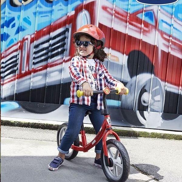 https://s1.kuantokusta.pt/img_upload/produtos_brinquedospuericultura/229059_53_chicco-bicicleta-scuderia-ferrari.jpg