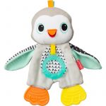 Infantino Cuddly Teether Penguin Brinquedo de Peluche com Mordedor