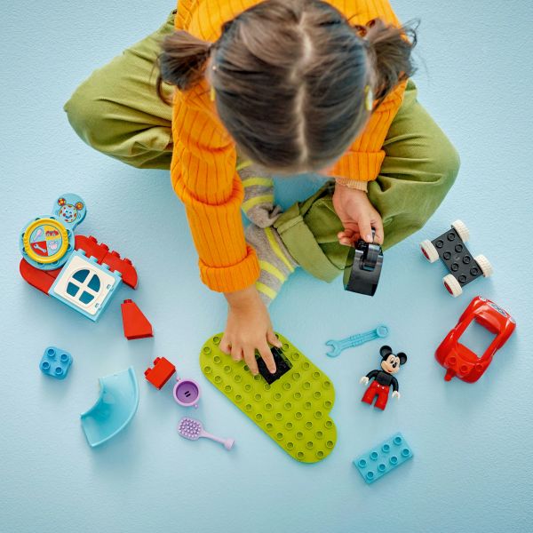 https://s1.kuantokusta.pt/img_upload/produtos_brinquedospuericultura/542493_63_duplo-a-casa-do-mickey-mouse-com-carro-10454.jpg