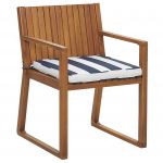 Beliani Cadeira de Jardim em Madeira de Acácia com Almofada de Assento às Riscas Azul Marinho e Branco Resistente à Água 59x54x80 - 4251682232265