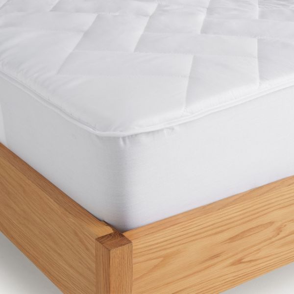 El Corte Inglés Protector Acolchoado de Colchão Tencel Extrasuave Antiácaros Cama 90x190 cm El Corte Inglés Protector Acolchoado de Colchão Tencel Extrasuave Antiácaros Cama 90x190 cm