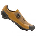 Dmt Km30 Mtb Shoes Beige 43 1/2 Homem