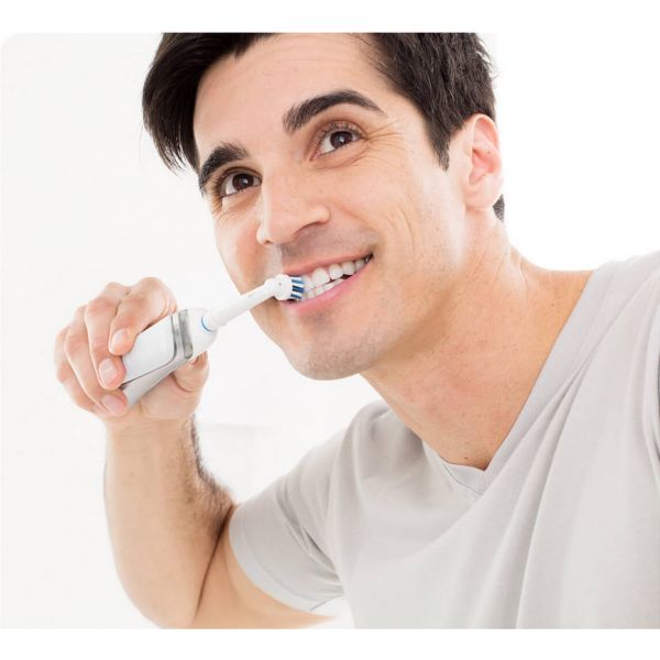https://s1.kuantokusta.pt/img_upload/produtos_electrodomesticos/296215_63_braun-centro-dentario-waterjet.jpg