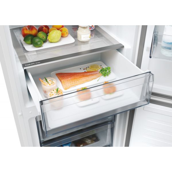 Frigorífico Combinado Candy CNCQ2T618EX 355L Classe E