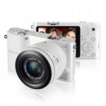 Samsung NX1000 White + NX 20-50mm f/3.5-5.6 ED