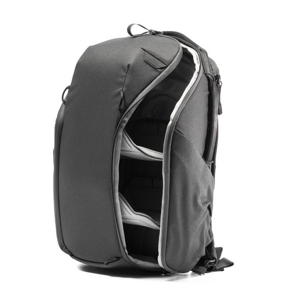 https://s1.kuantokusta.pt/img_upload/produtos_imagemsom/465181_63_peak-design-mochila-everyday-backpack-zip-20l-v2-preta-bedbz20b.jpg