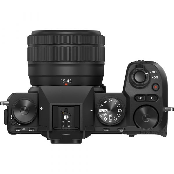 Fujifilm X-S20 + XC 15-45mm F3.5-5.6 OIS PZ