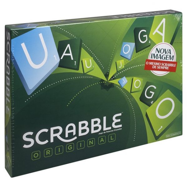 Jogo de tabuleiro de scrabble azul com a palavra amor. conceito de