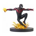 Diamond Select Figura Miles Morales Spider-Man Ps5 Marvel Gallery Comid 23Cm