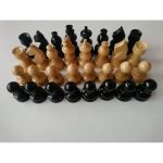 Conjunto de Peças de Xadrez de Madeira Artesanal 5.7 cm Preto