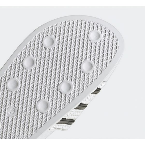https://s1.kuantokusta.pt/img_upload/produtos_modacessorios/2173472_83_adidas-chinelos-adilette-aqua-branco-43-f35539-43.jpg
