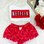 Donna Chic Pijama Virginia Netflix Vermelho e Branco M
