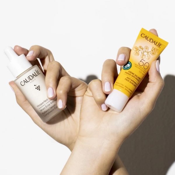 Caudalie Vinoperfect Sérum Corretor 30ml + Creme Solar SPF50+ 25ml Coffret