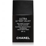 Chanel Ultra Le Teint Velvet Base Alisadora para Unificar a Cor do Tom de Pele Tom 10 Beige 30ml