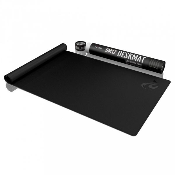 https://s1.kuantokusta.pt/img_upload/produtos_videojogos/149697_3_nitro-tapete-concepts-deskmat-preto-1200x600mm-nc-gp-mp-003.jpg